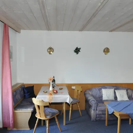 Römerhof Apartment Ladis