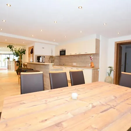 Römerhof Apartment *