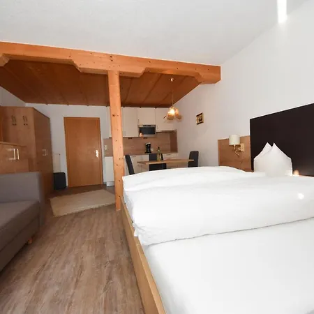 Römerhof Apartment *